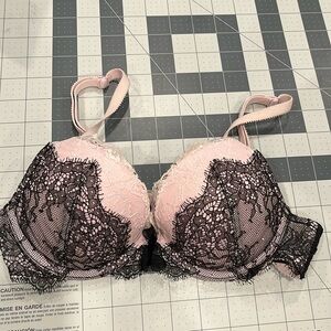 Dream Angels push up bra by VS. STUNNING black and pink lace!!! EUC size 32B.